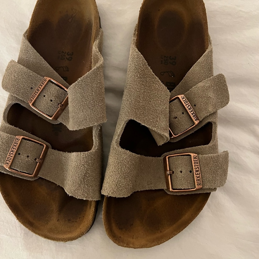 Birkenstock Arizona sandal taupe